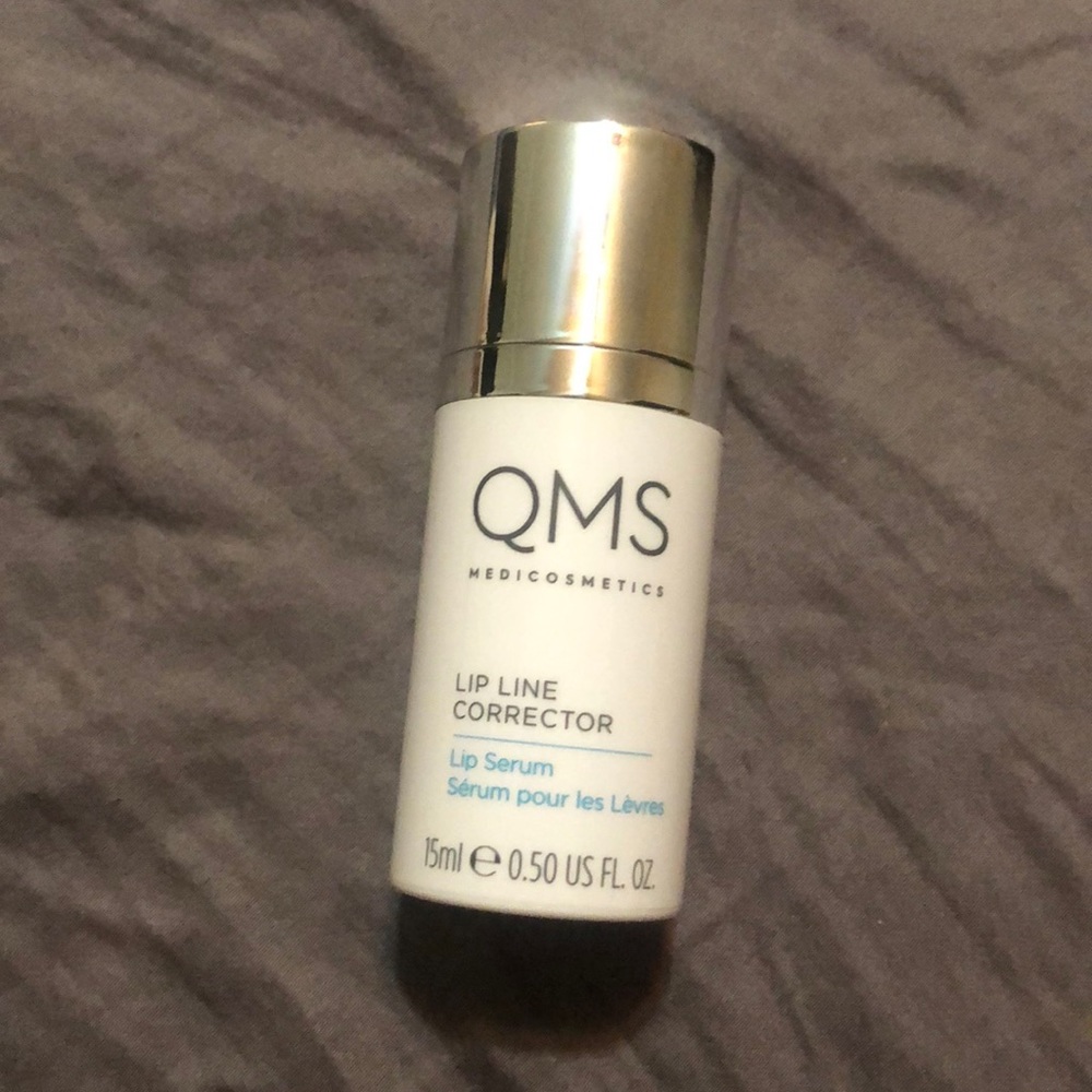 QMS Lip line corrector